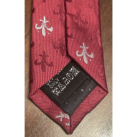 Firenze Red Gray 100% Silk Men’s Neck Tie - Picture 7 of 9